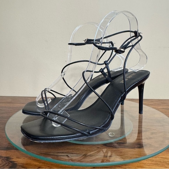 Alias Mae Inez Strappy Heel in Black Size 38 / 8 - Picture 5 of 16